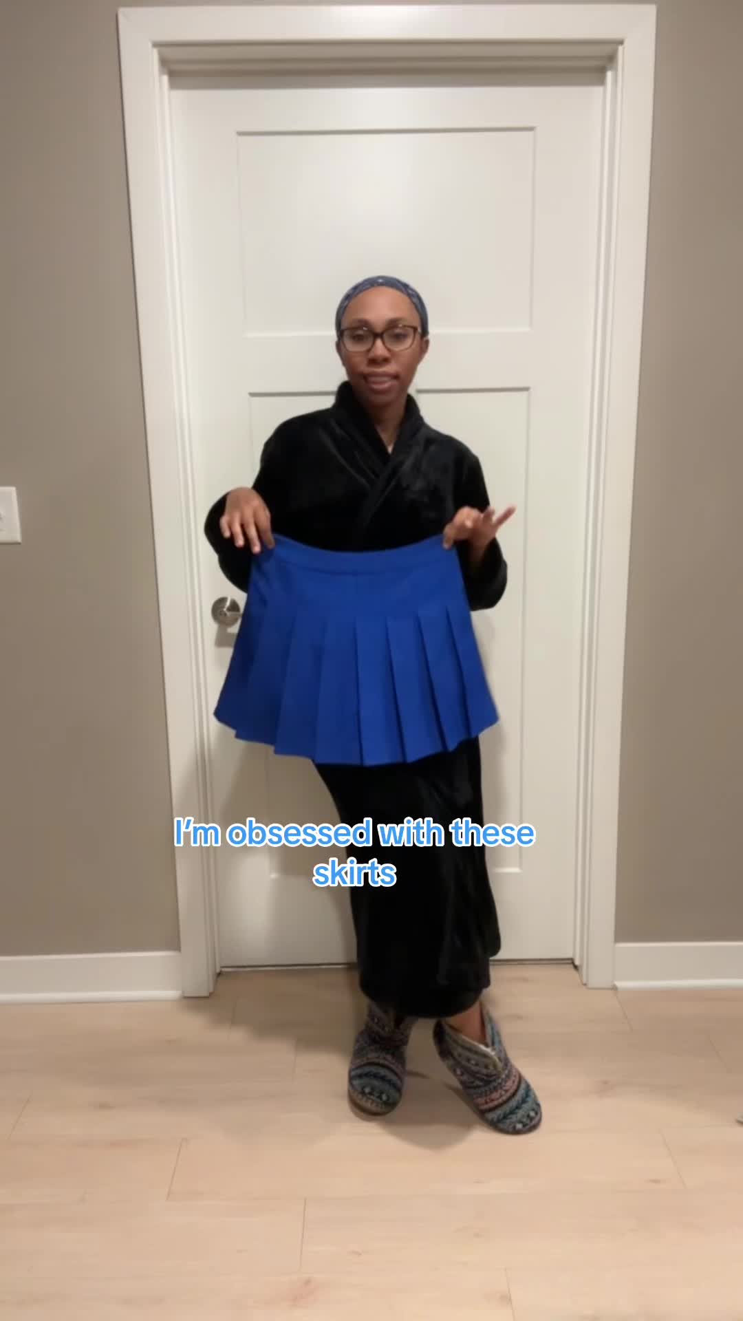@Sharie_Monet
