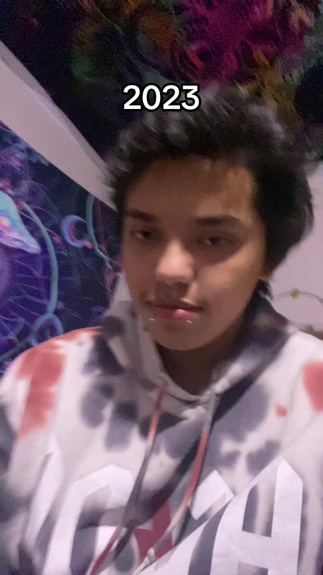 @Hexcellent_