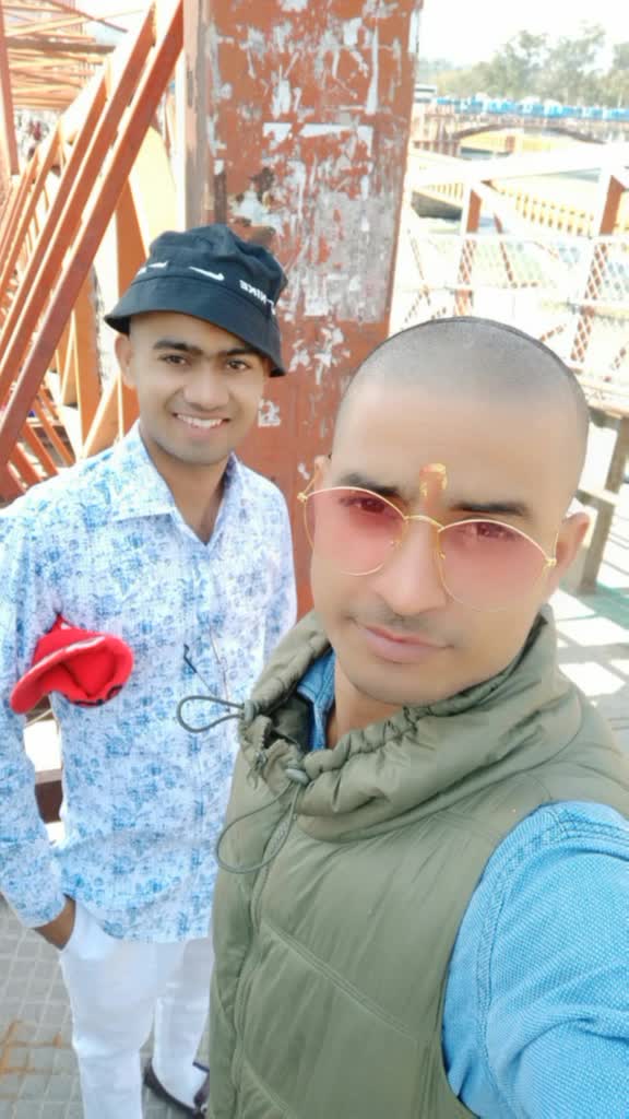 @Karan Bhanushali