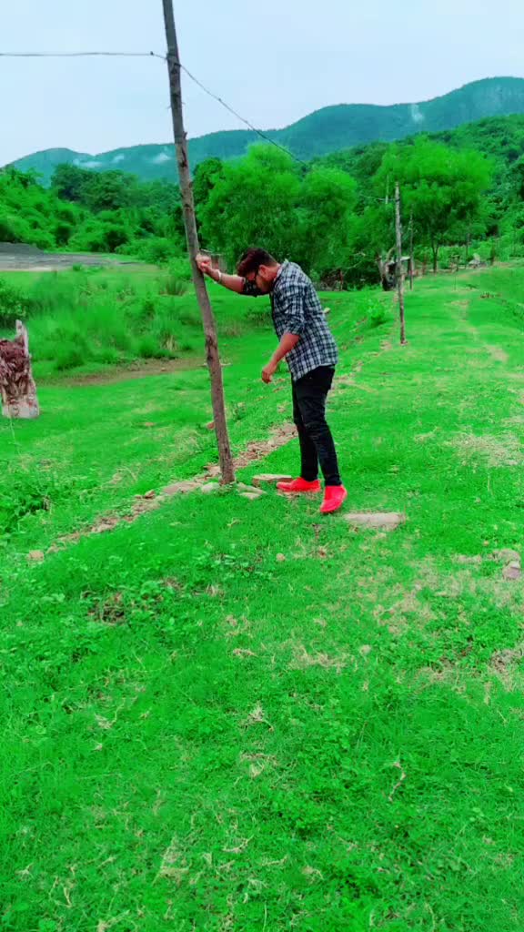 @Mr_Sayan