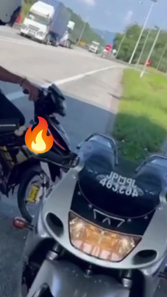 @Selvam🔥