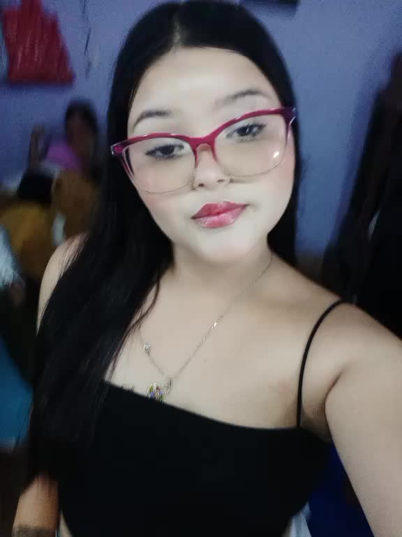 @🪞🎀👸🏻