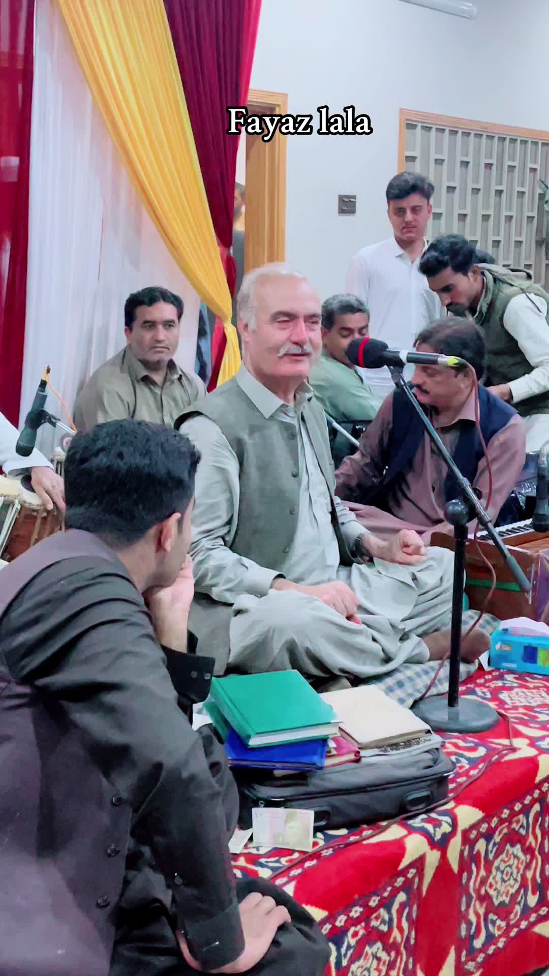 @زروبئ ننگیالے