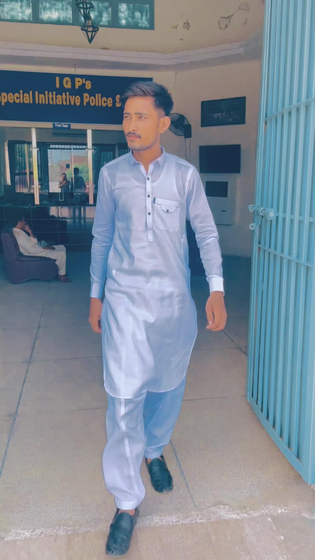@𝗥𝗮𝗻𝗮 𝗔𝗵𝗺𝗲𝗱