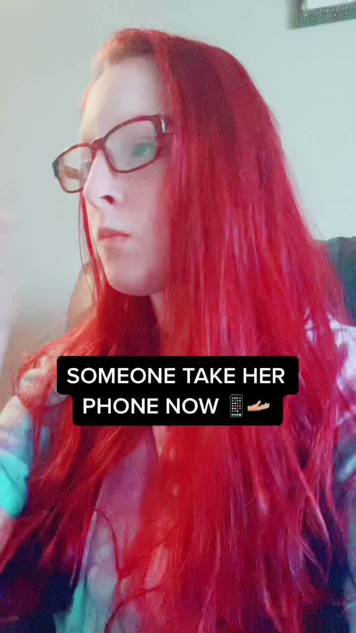 @Marie 💜😌