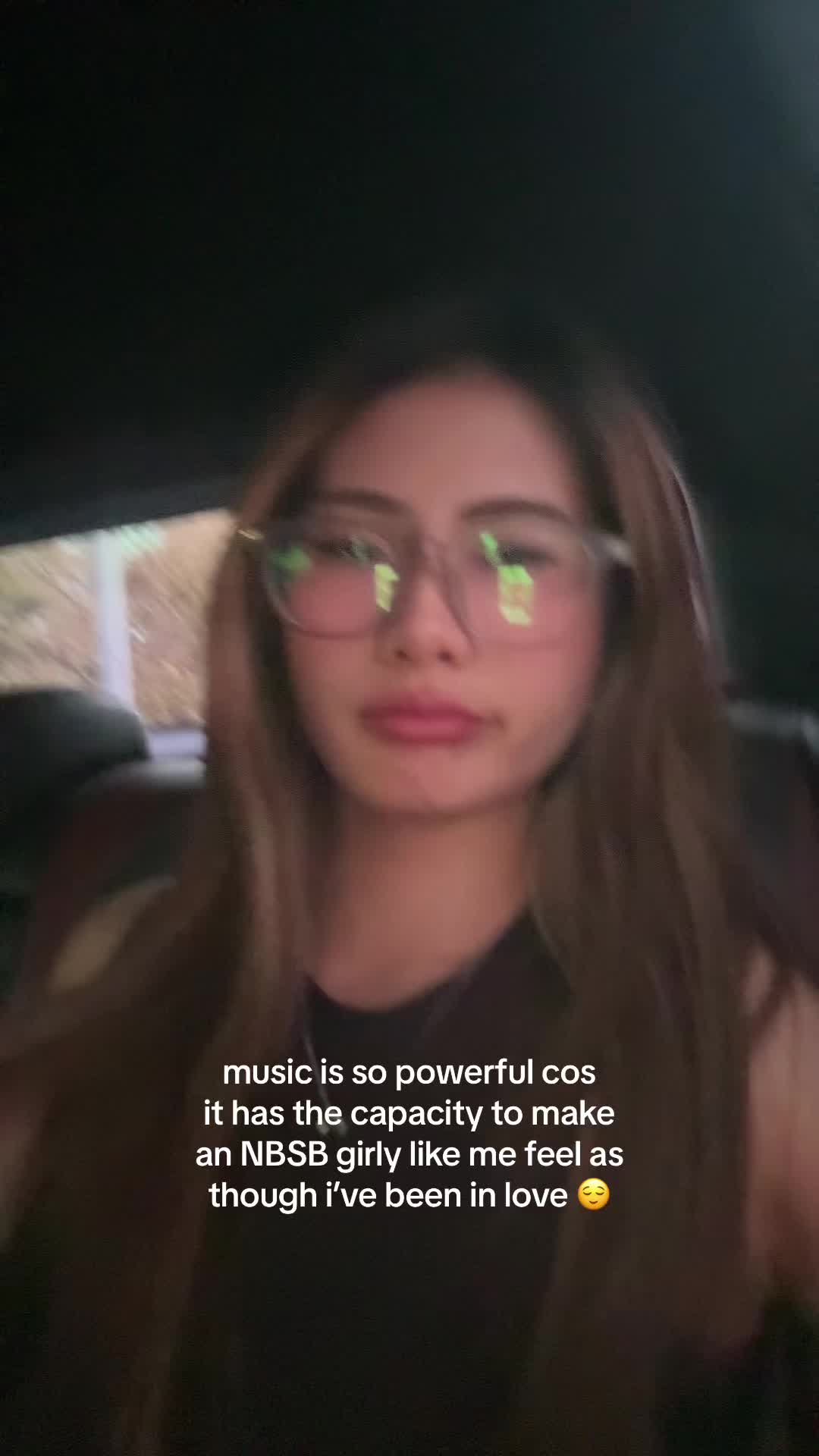 @elybarrr