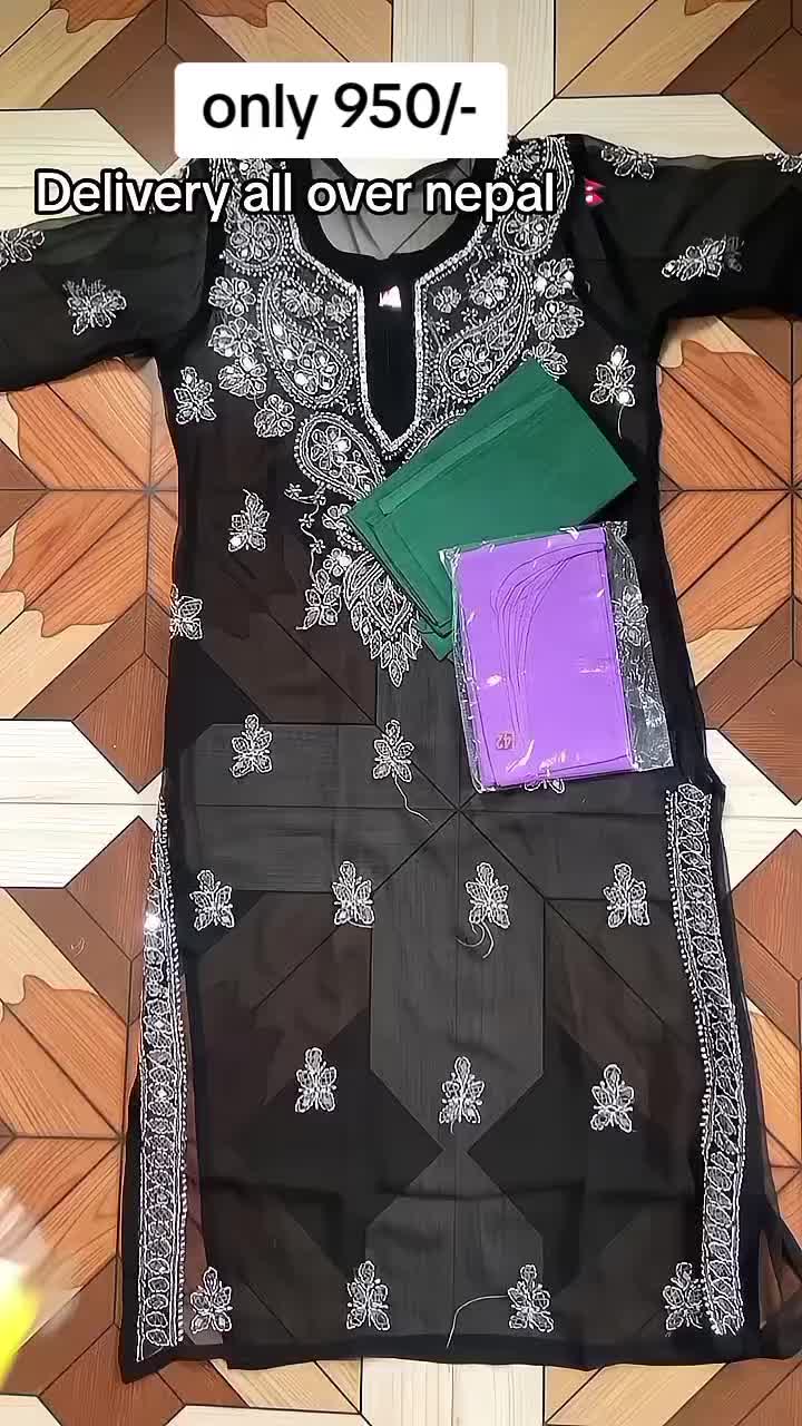 @Chikankari Kurthi