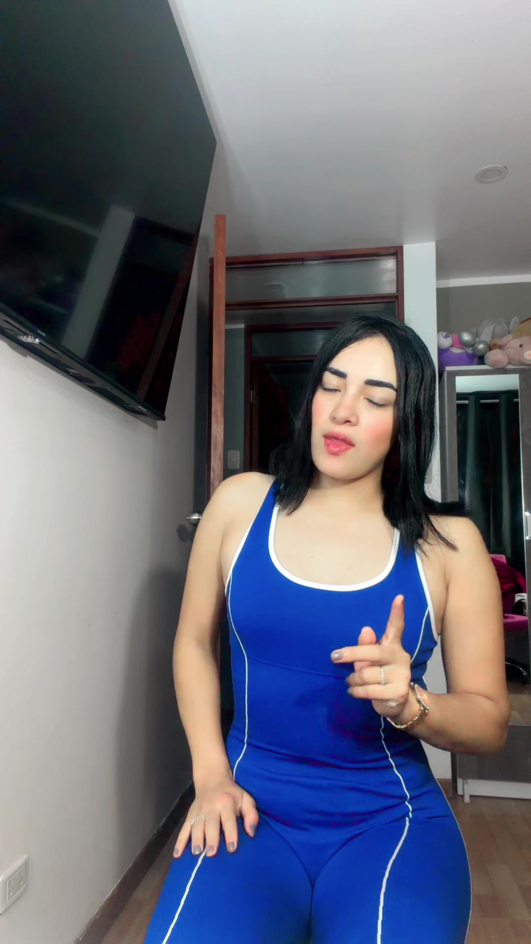 @YESI GAVIDIA 💙