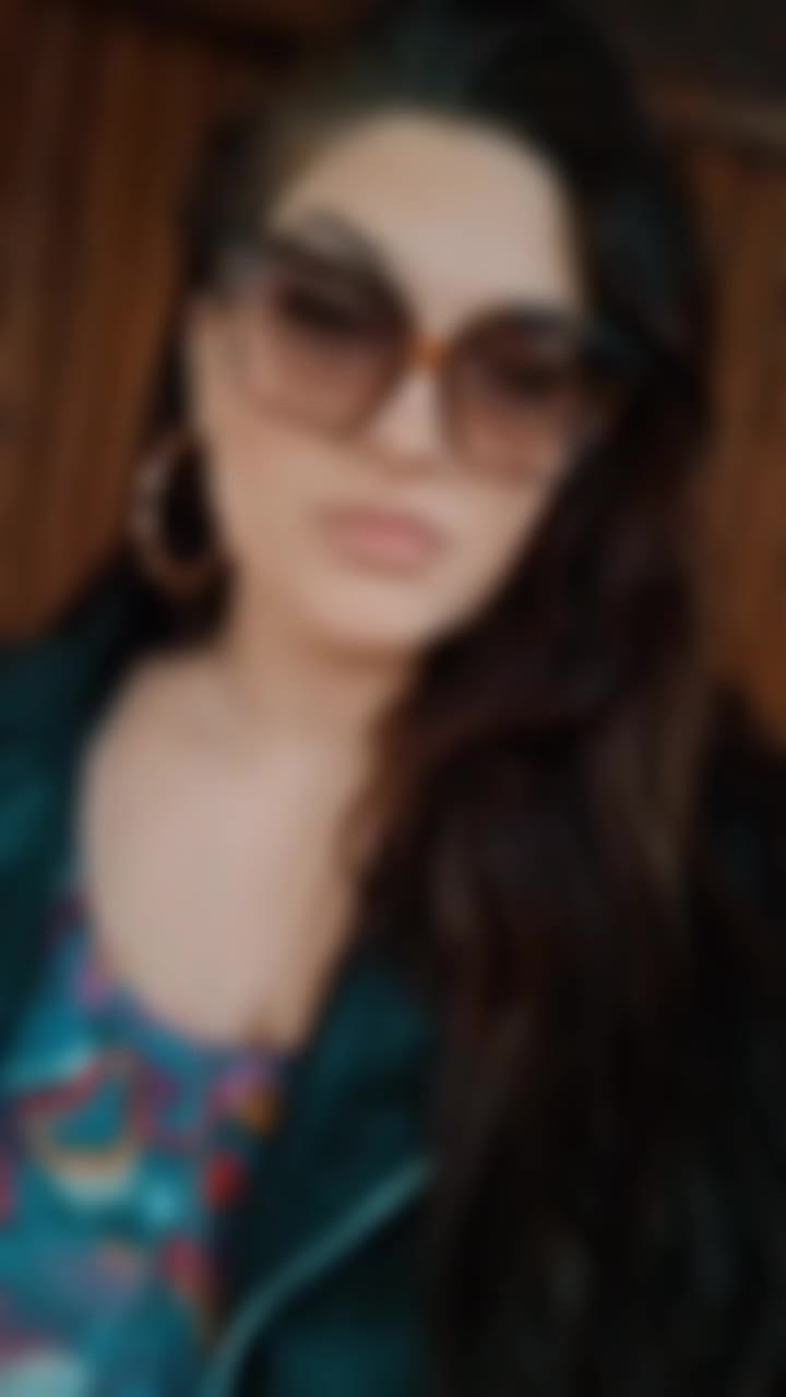 @vally ❤️😎