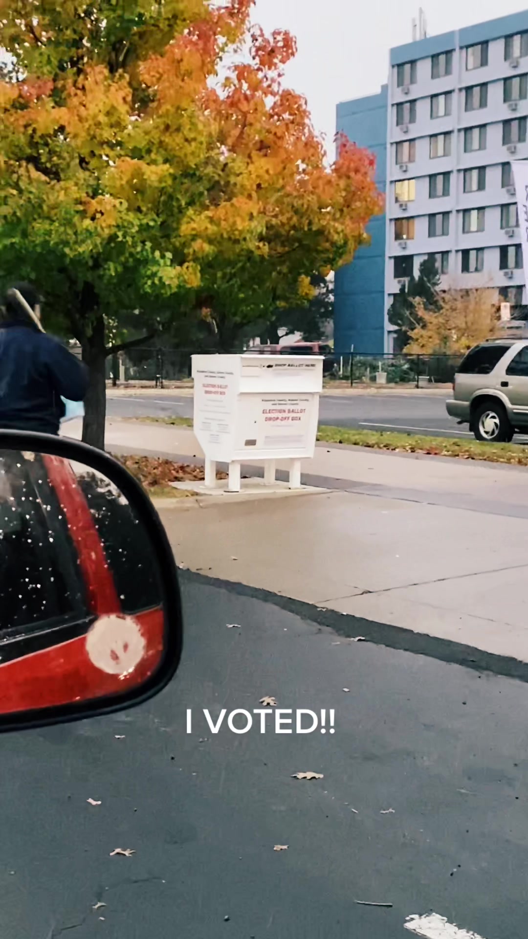 @RJ