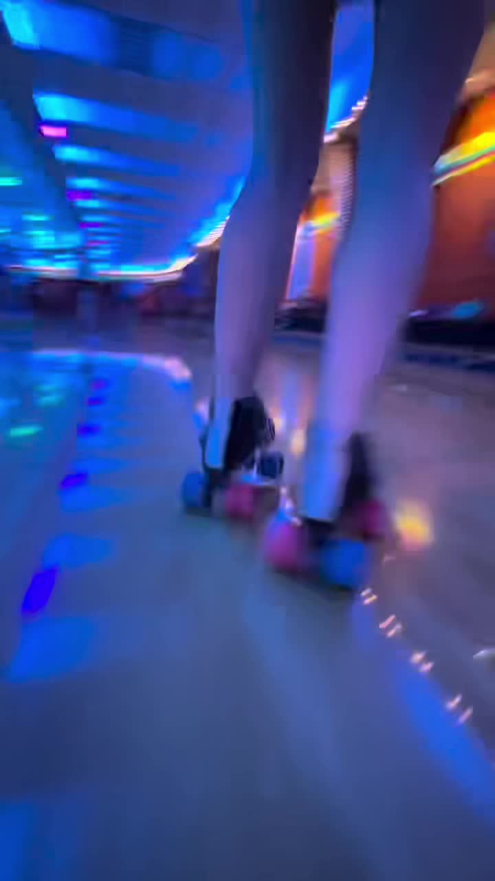 @retro_skater_girl