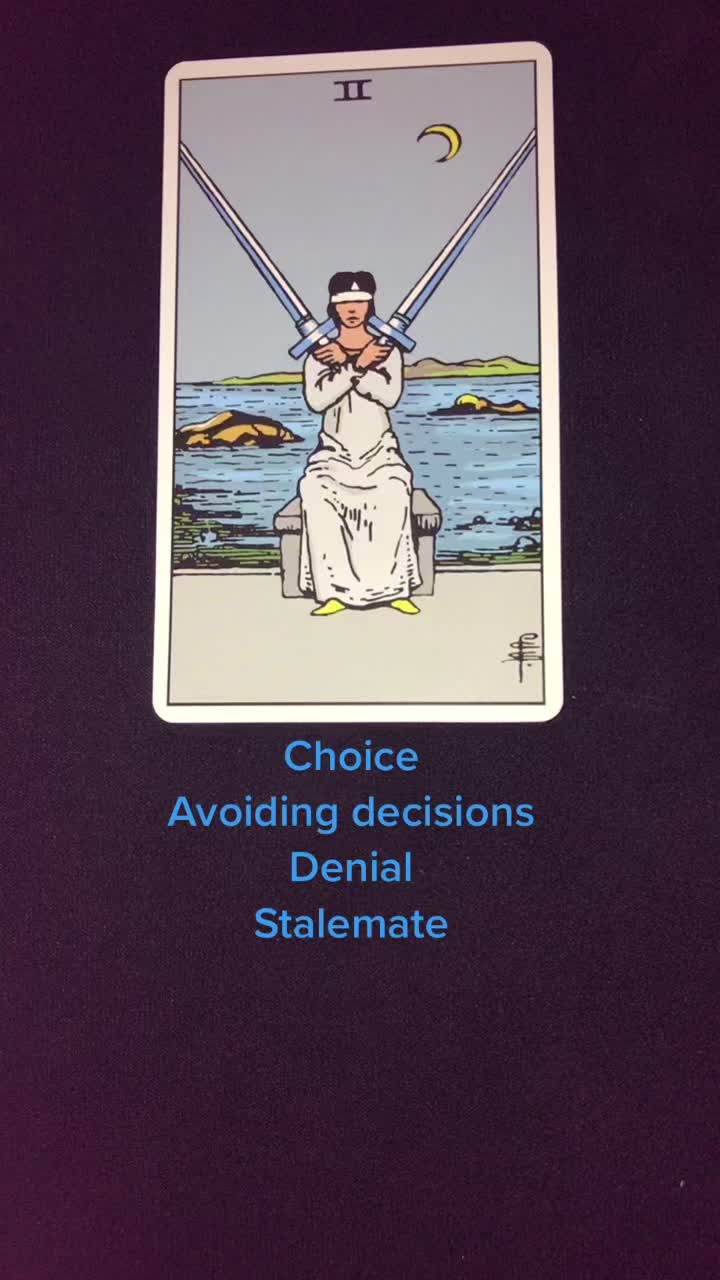 @HeatherTarot