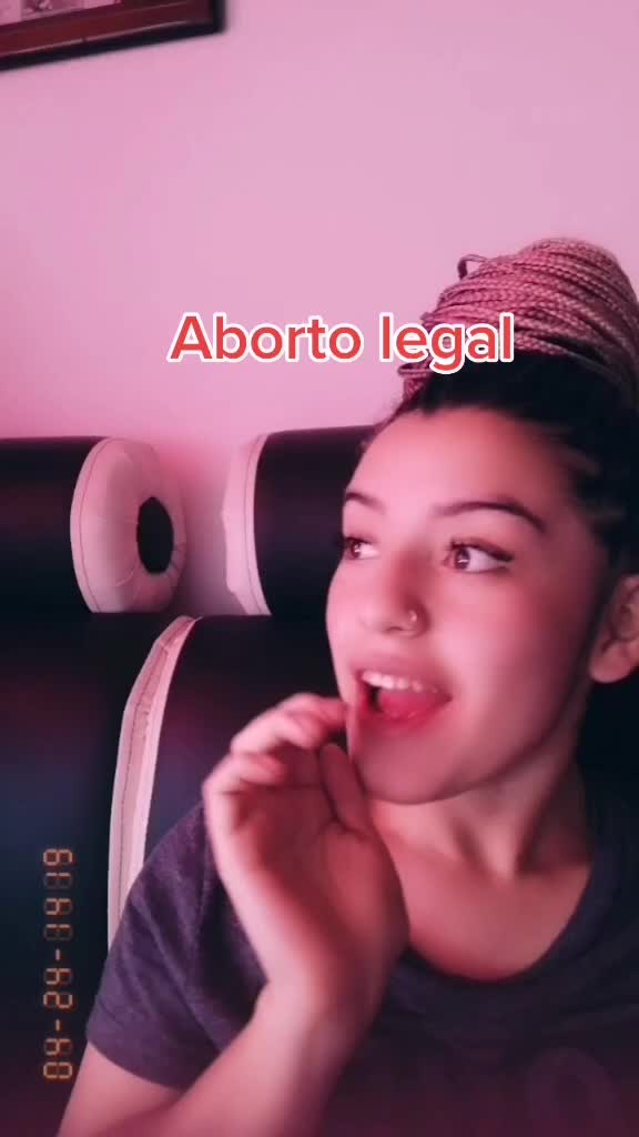 @valentine.actriz