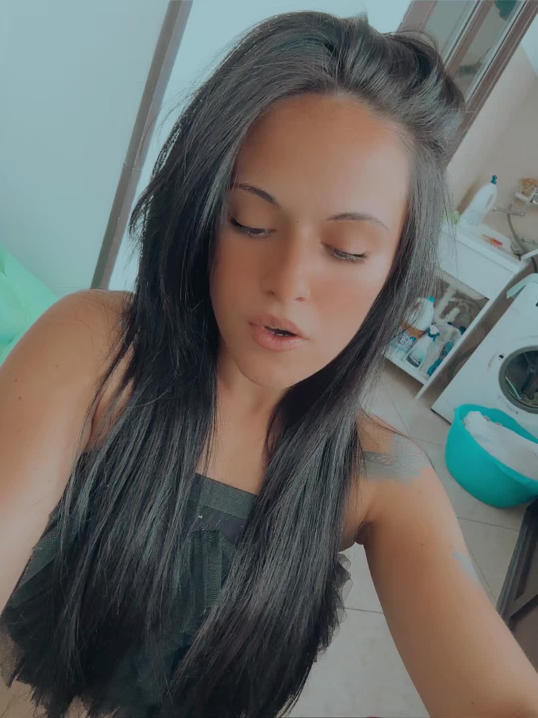 @RosyLaRocca