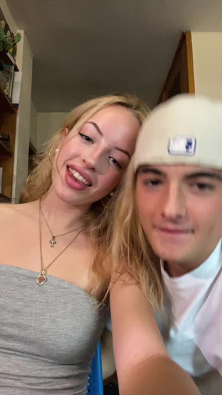 @ale🕸️