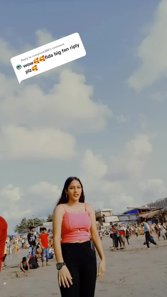 @janhvi 🥰