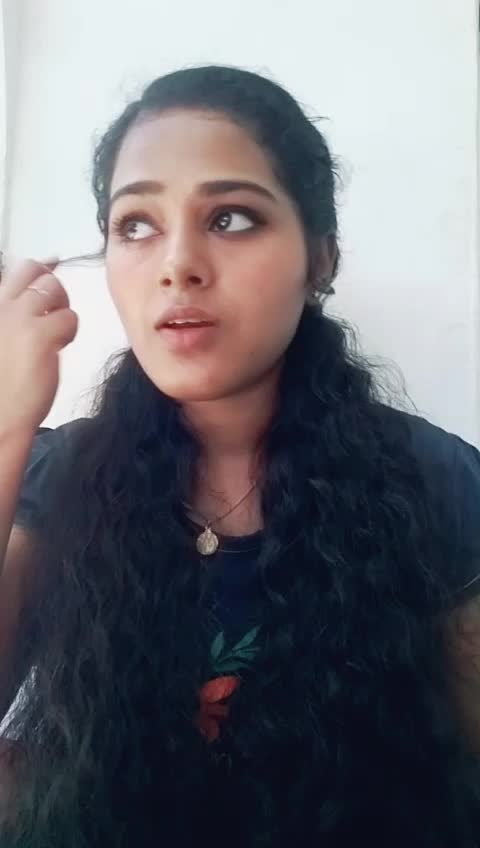 @ASWATHI😇