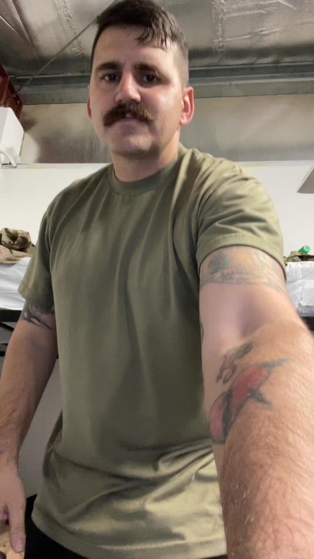 @Otis