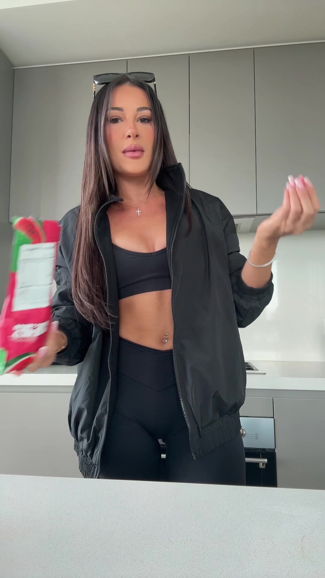 @SARAHEMILIAOFFICIAL