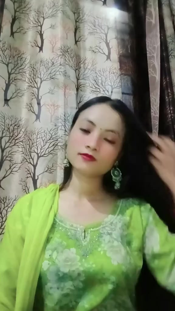 @Tharuniii❤️🤞