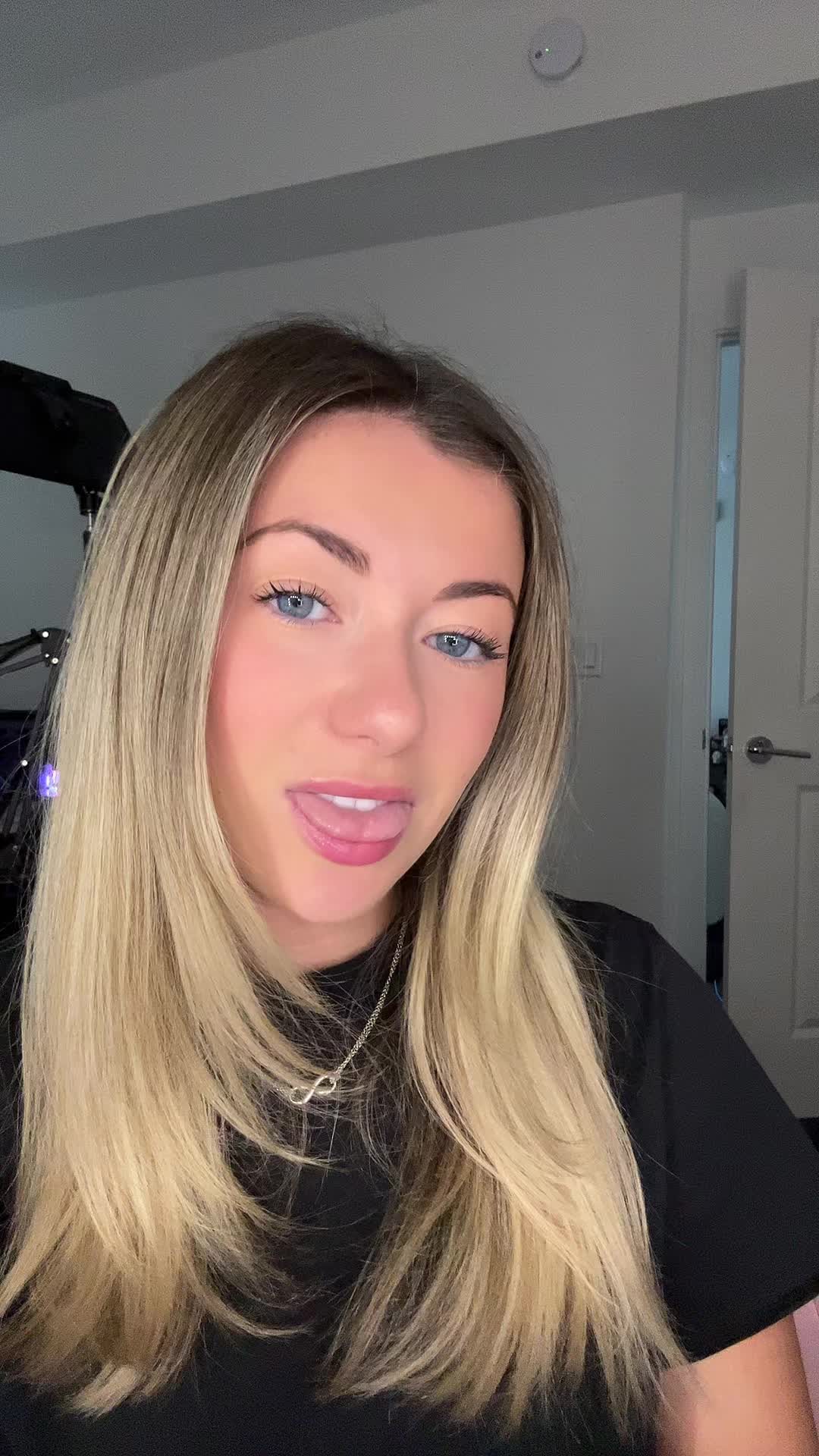 @ashleyynicole_xo