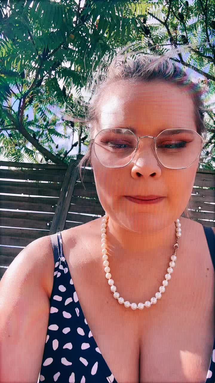 @PacômeMeresse
