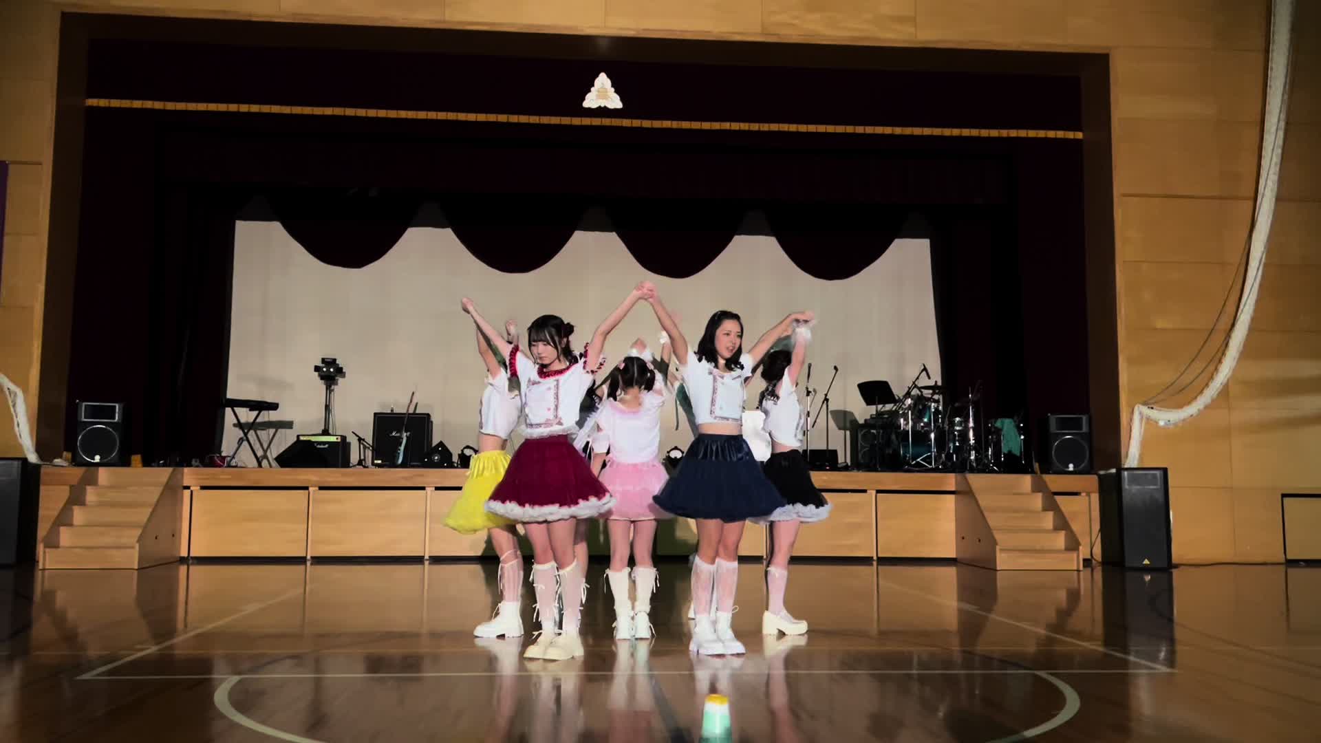 @あき