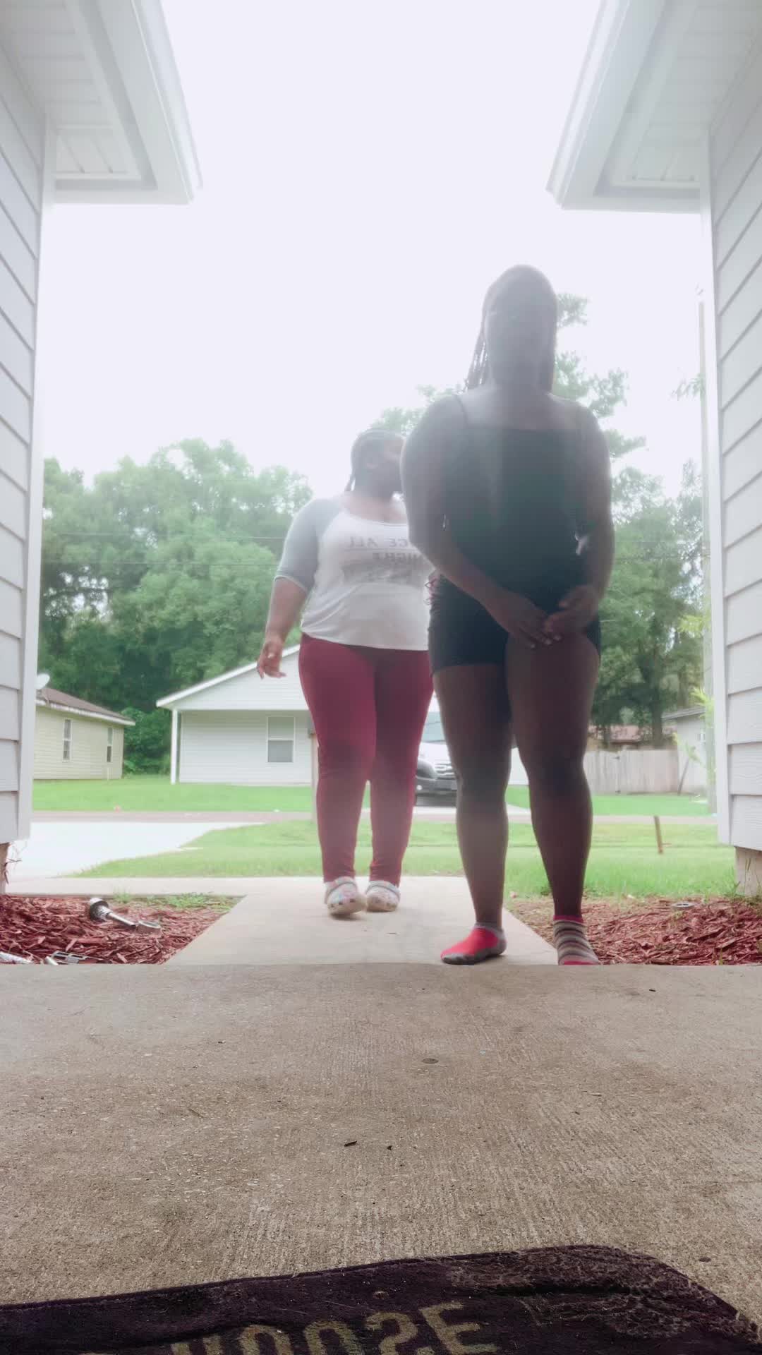 @who.tf._istiny
