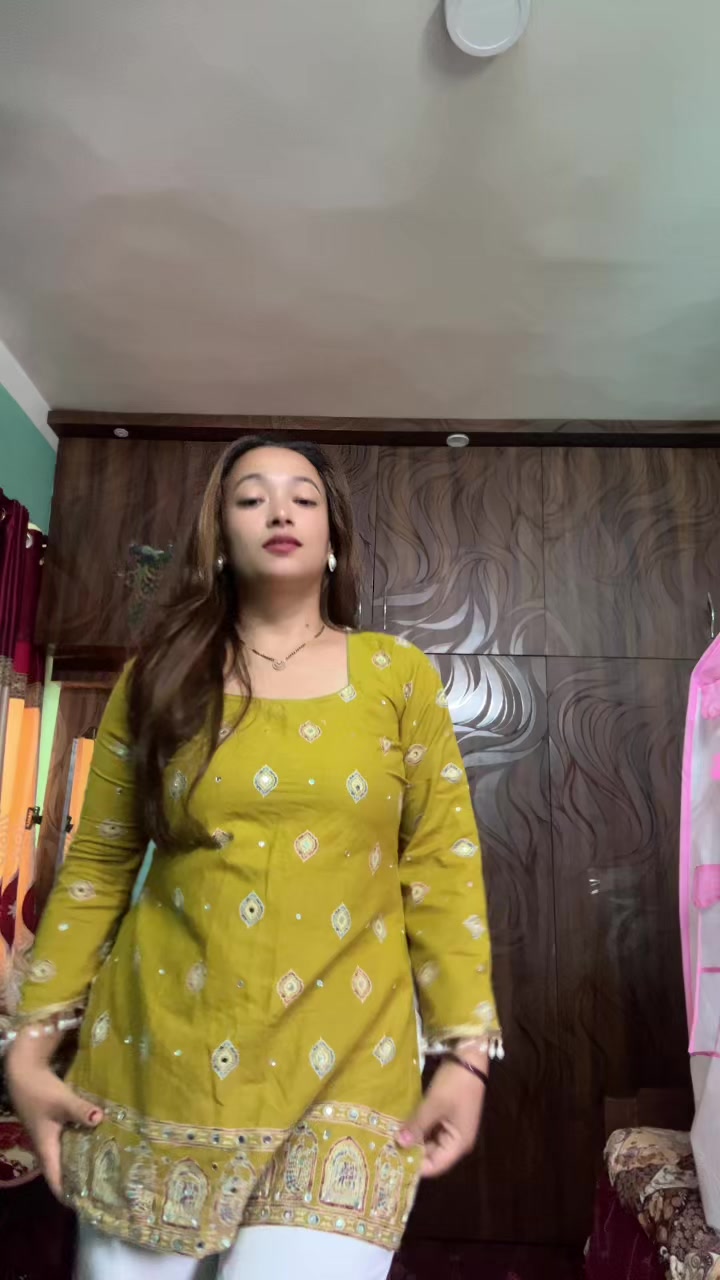 @Priyanshi collection