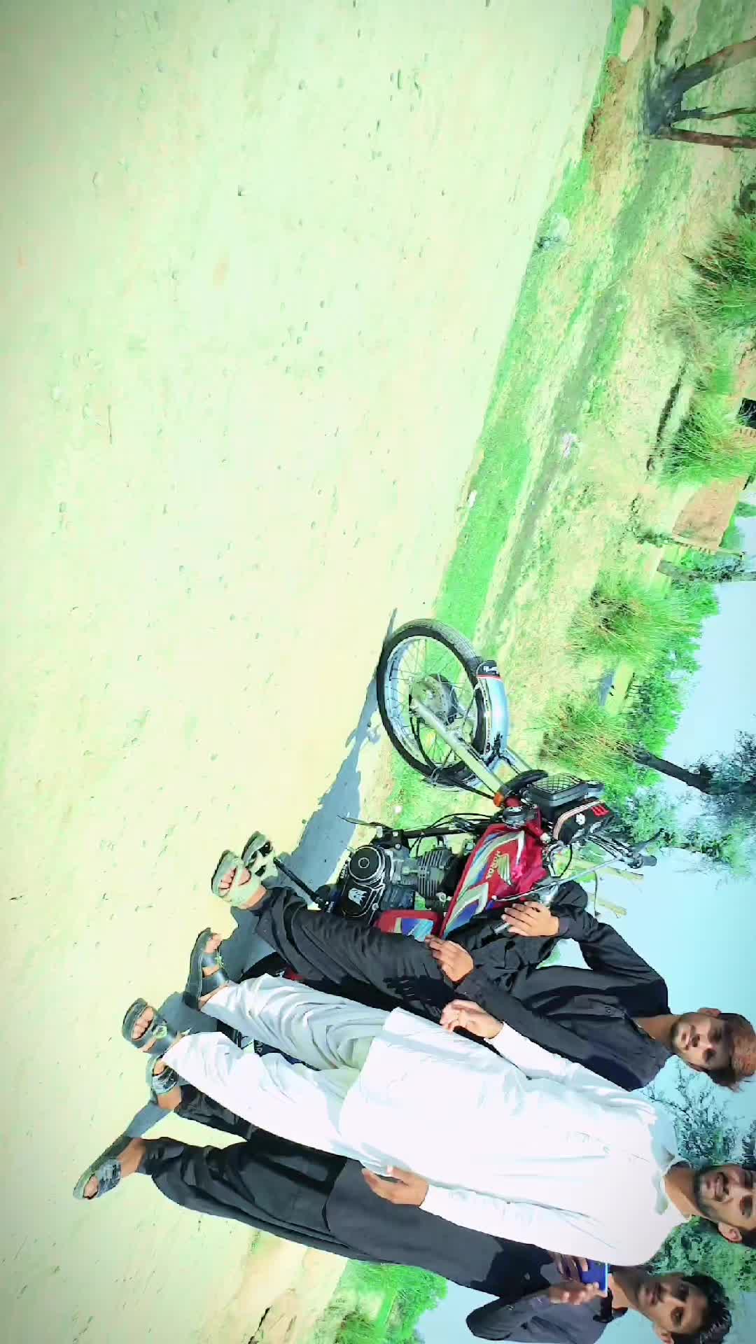 @طارق 🚬چانڈیہ_٭╾━╤デ╦︻: