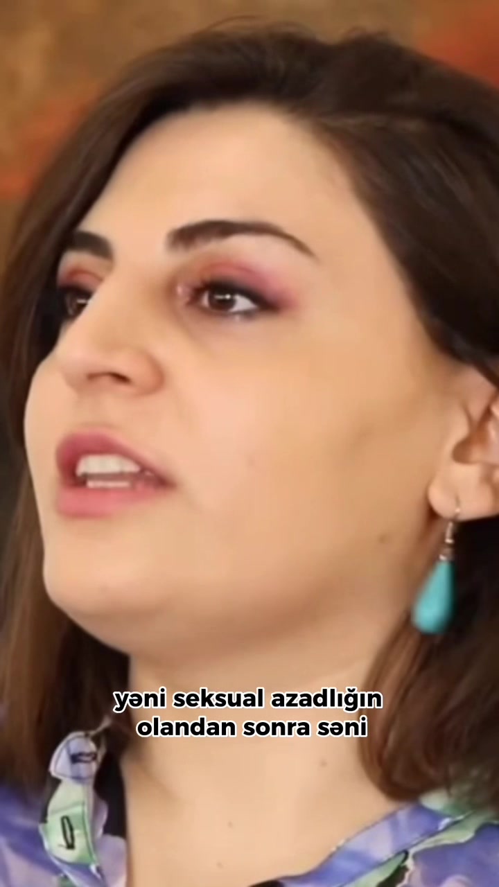 @Feminist Nərmin Şahmarzadə