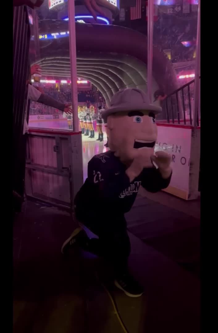 @tulsaoilersicegirls