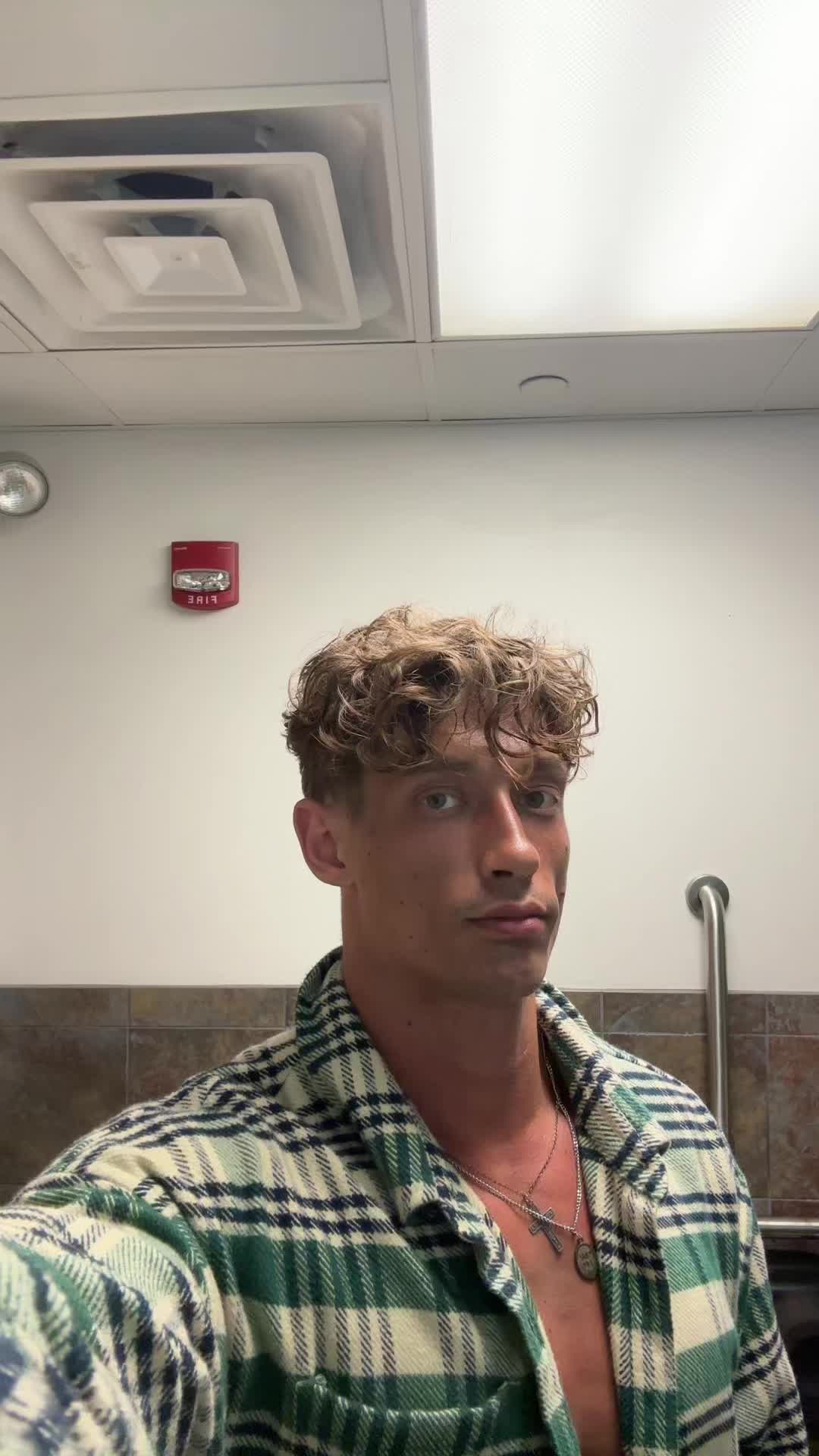 @alphadscott1