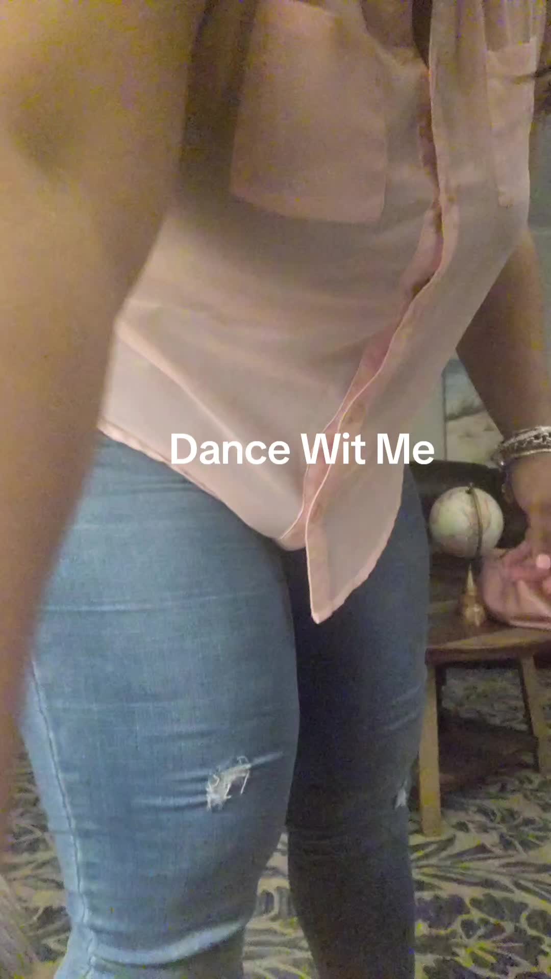 @Vivi