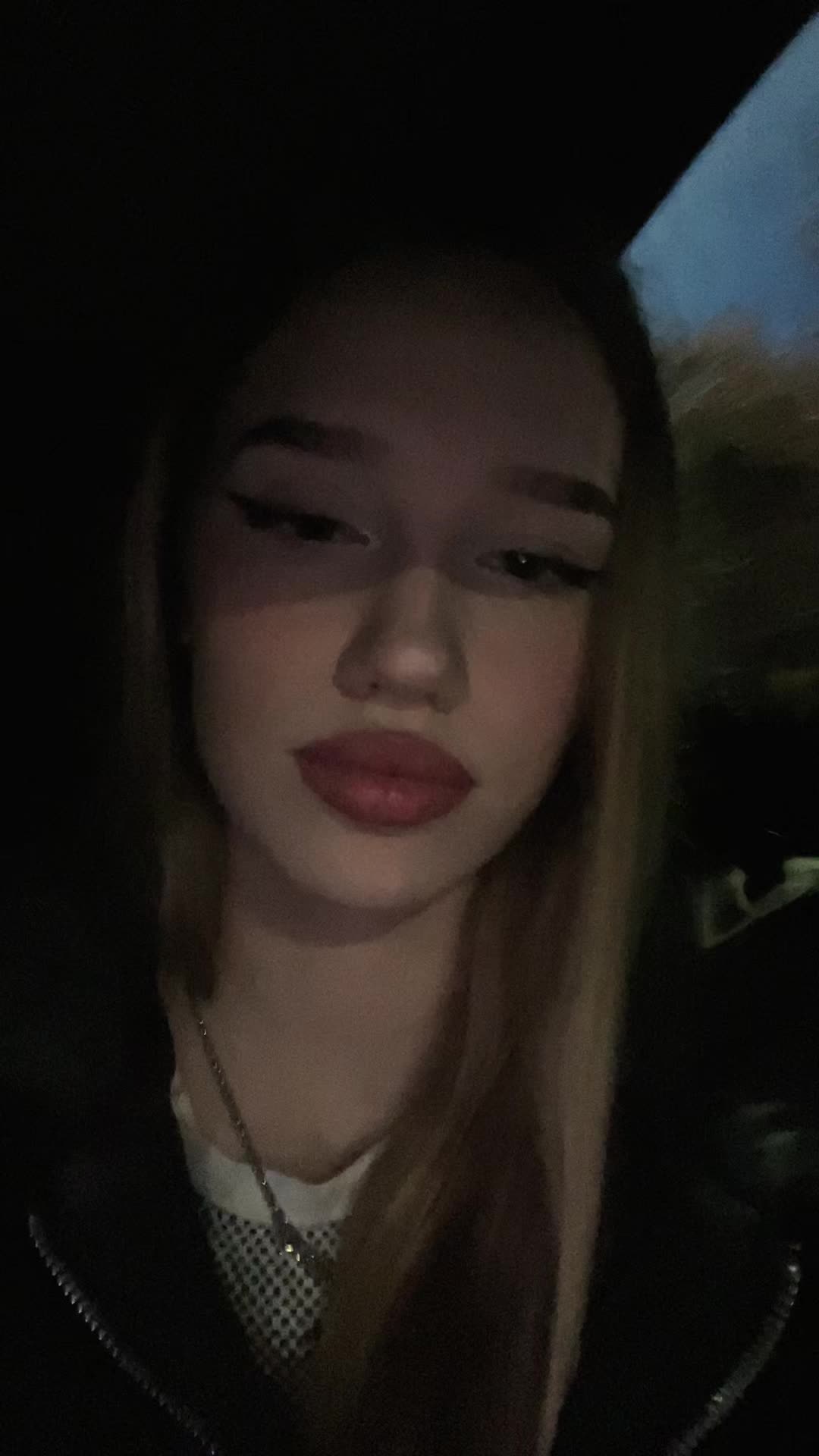 @👻