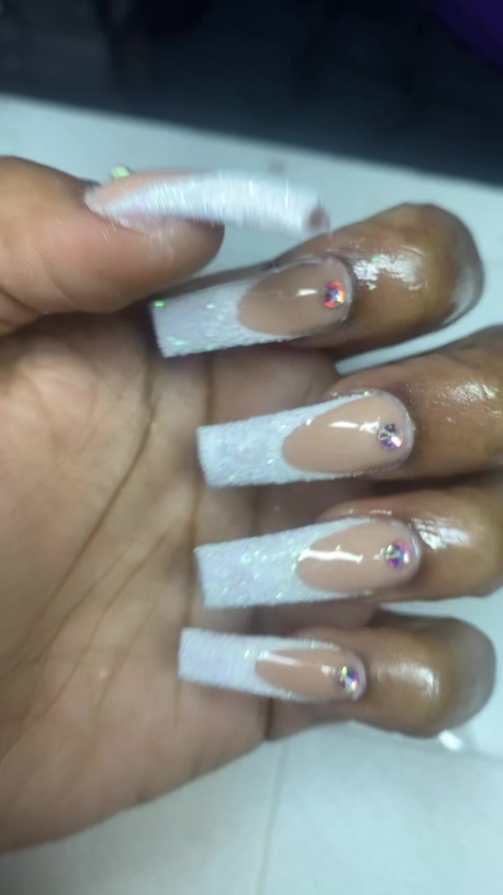 @Ari Chanel 🎤🥰