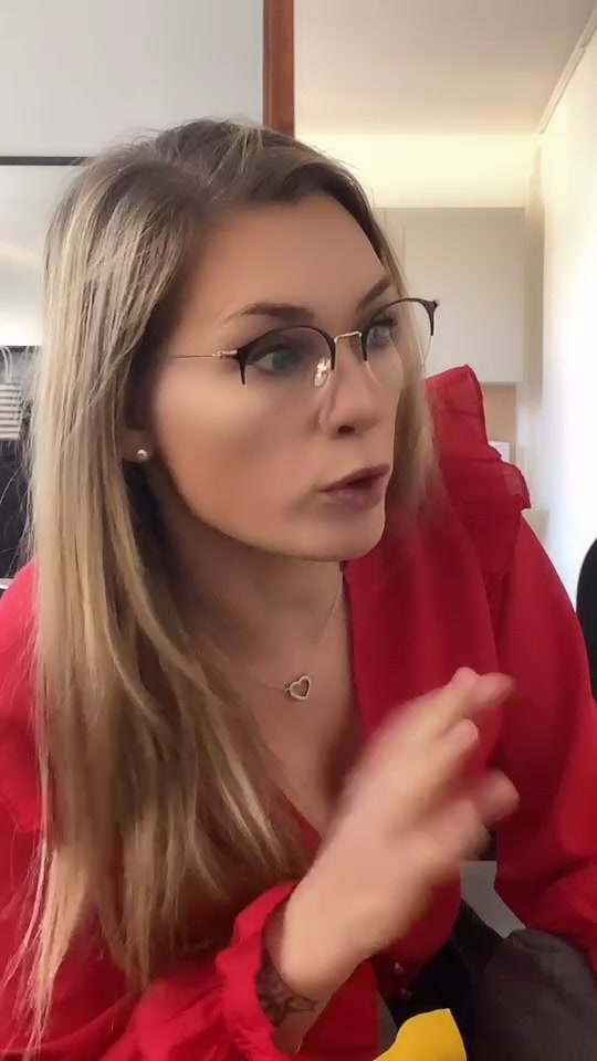 @Alina F