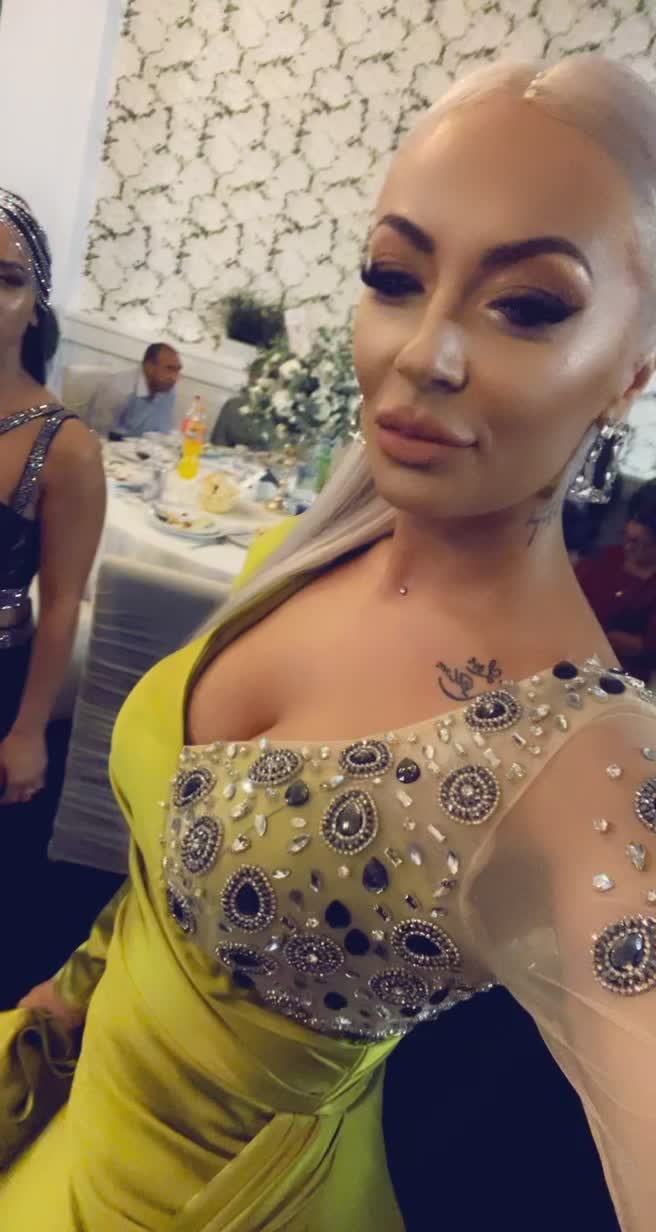 @Priv3e