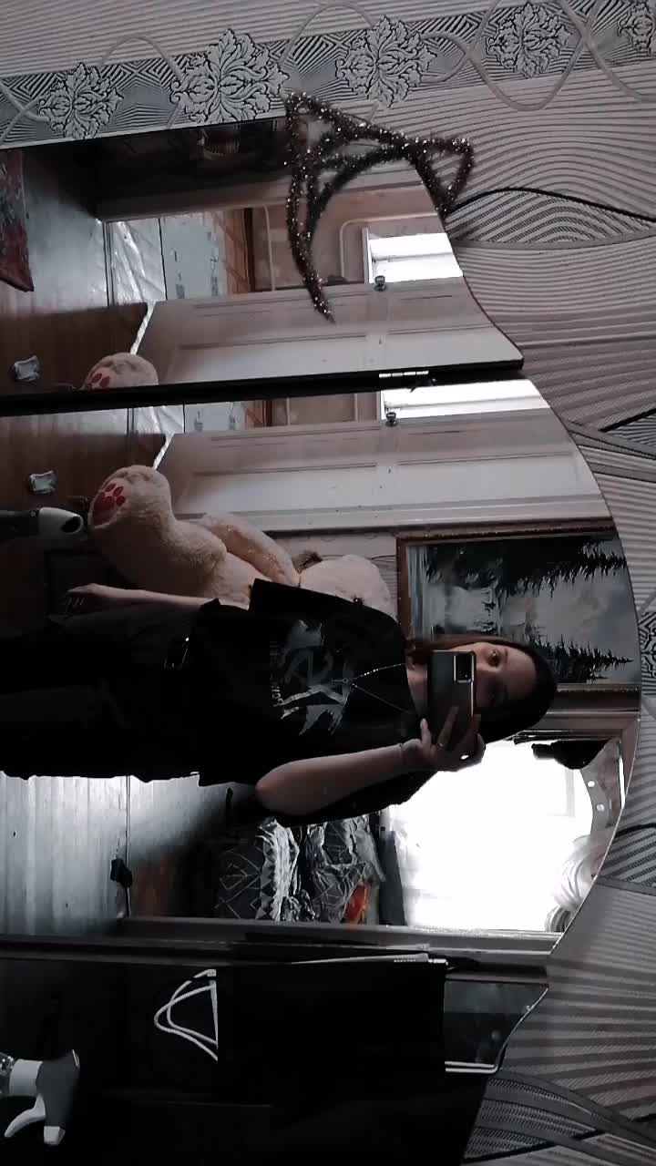 @Максим Кавалёв