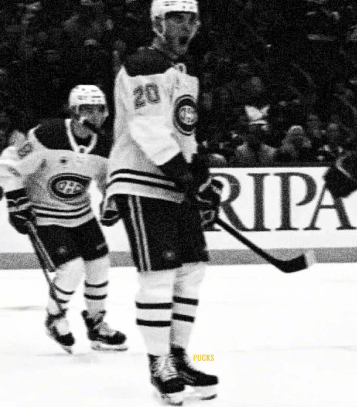 @pucks