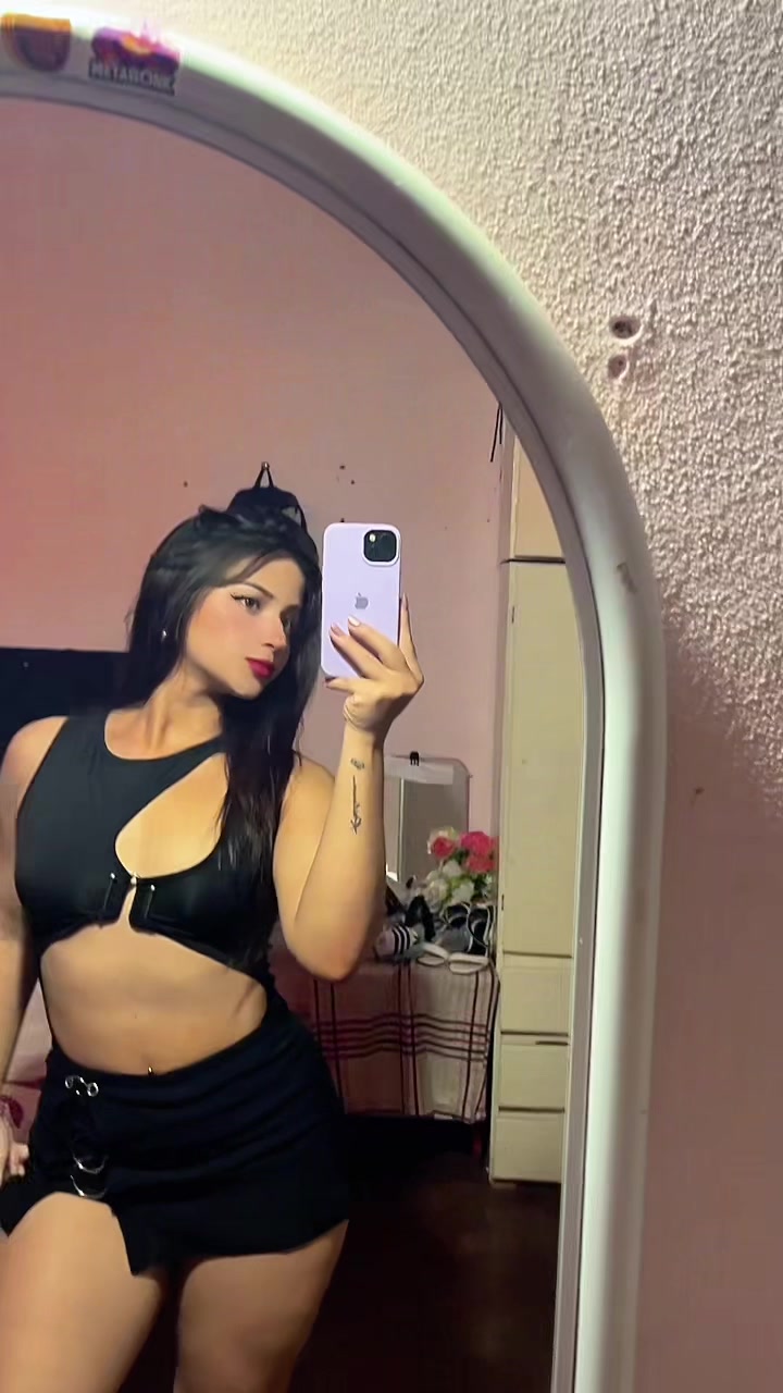 @Natasha_Elizabeth1