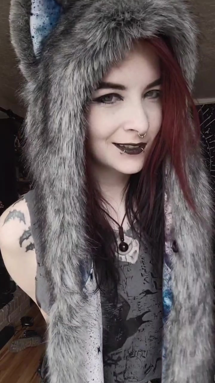 @TheMorbidQueen