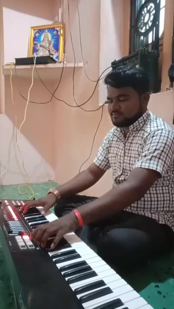 @🎹Vilas Keyboardist?
