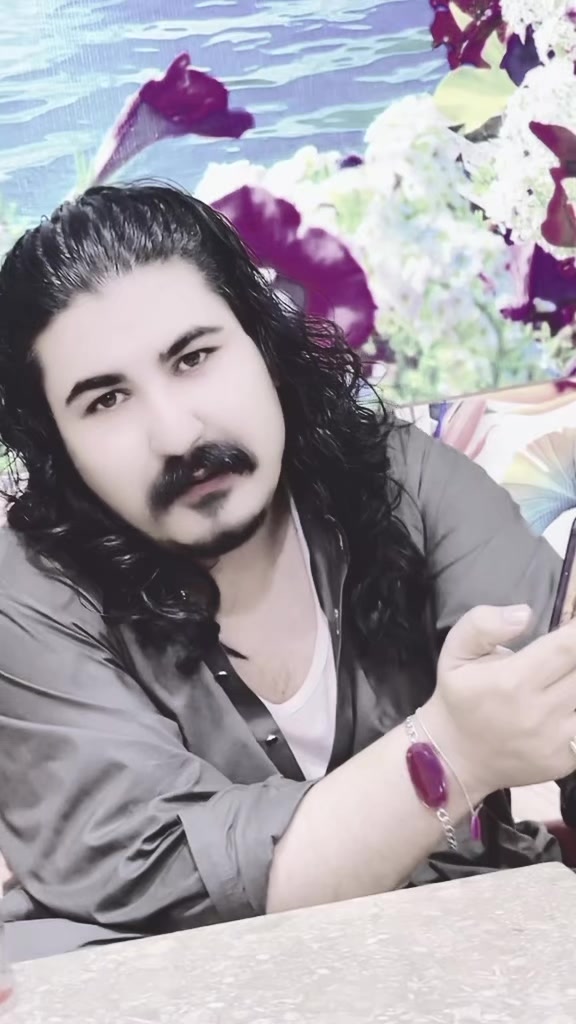 @لیوا نائی ملنگ 💔✌️