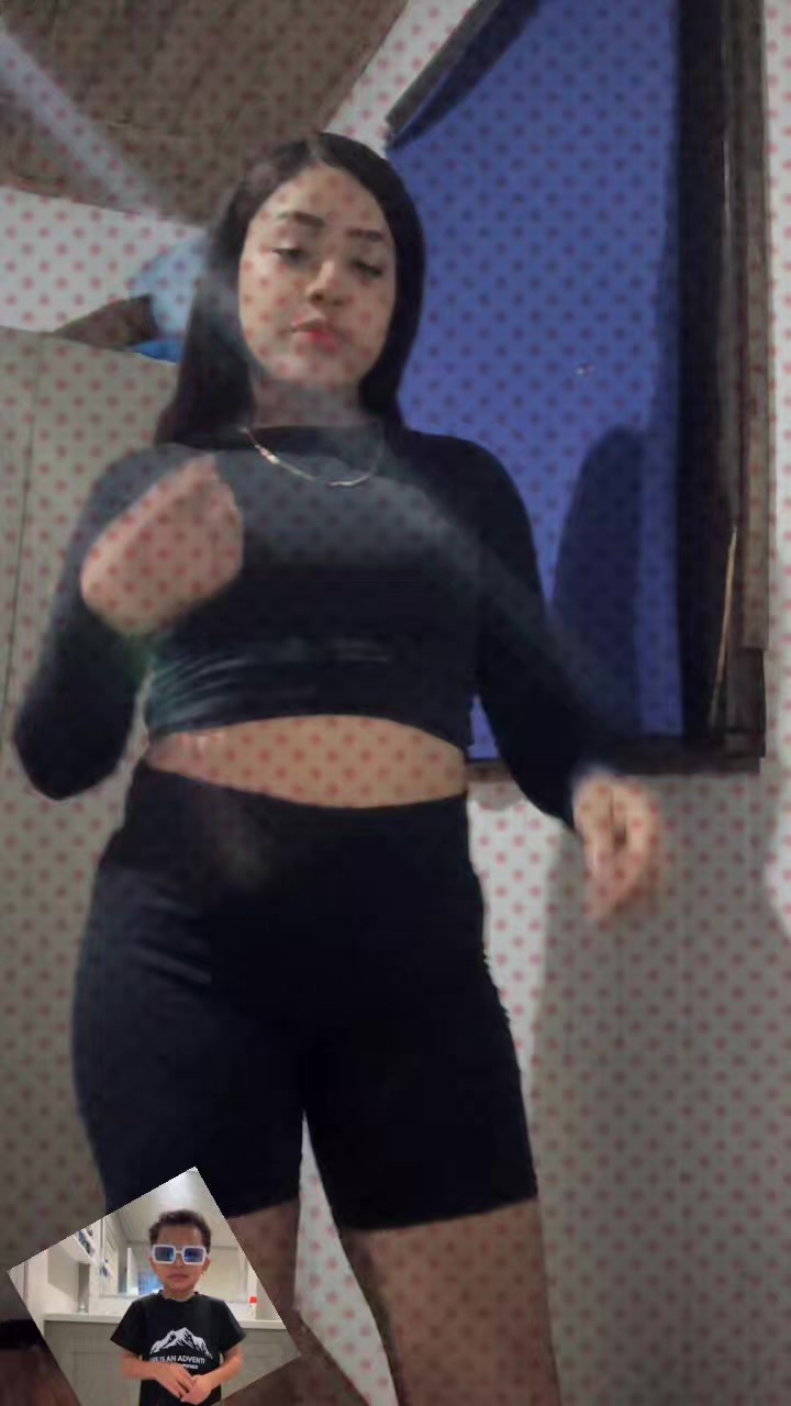 @tú nenas chiquita ☘️