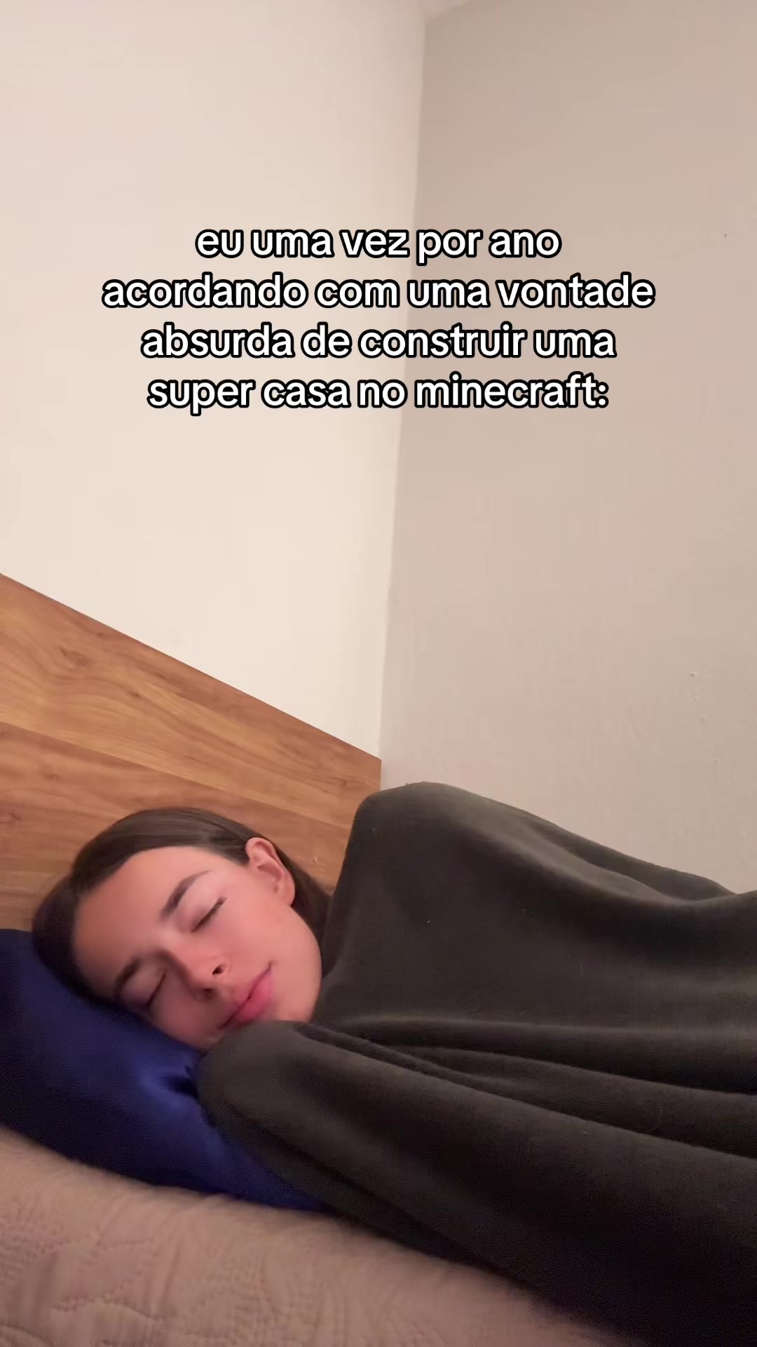 @Julia Andrade