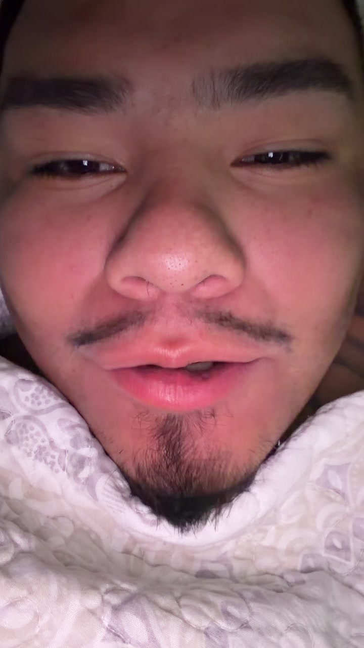 @DoKnows_