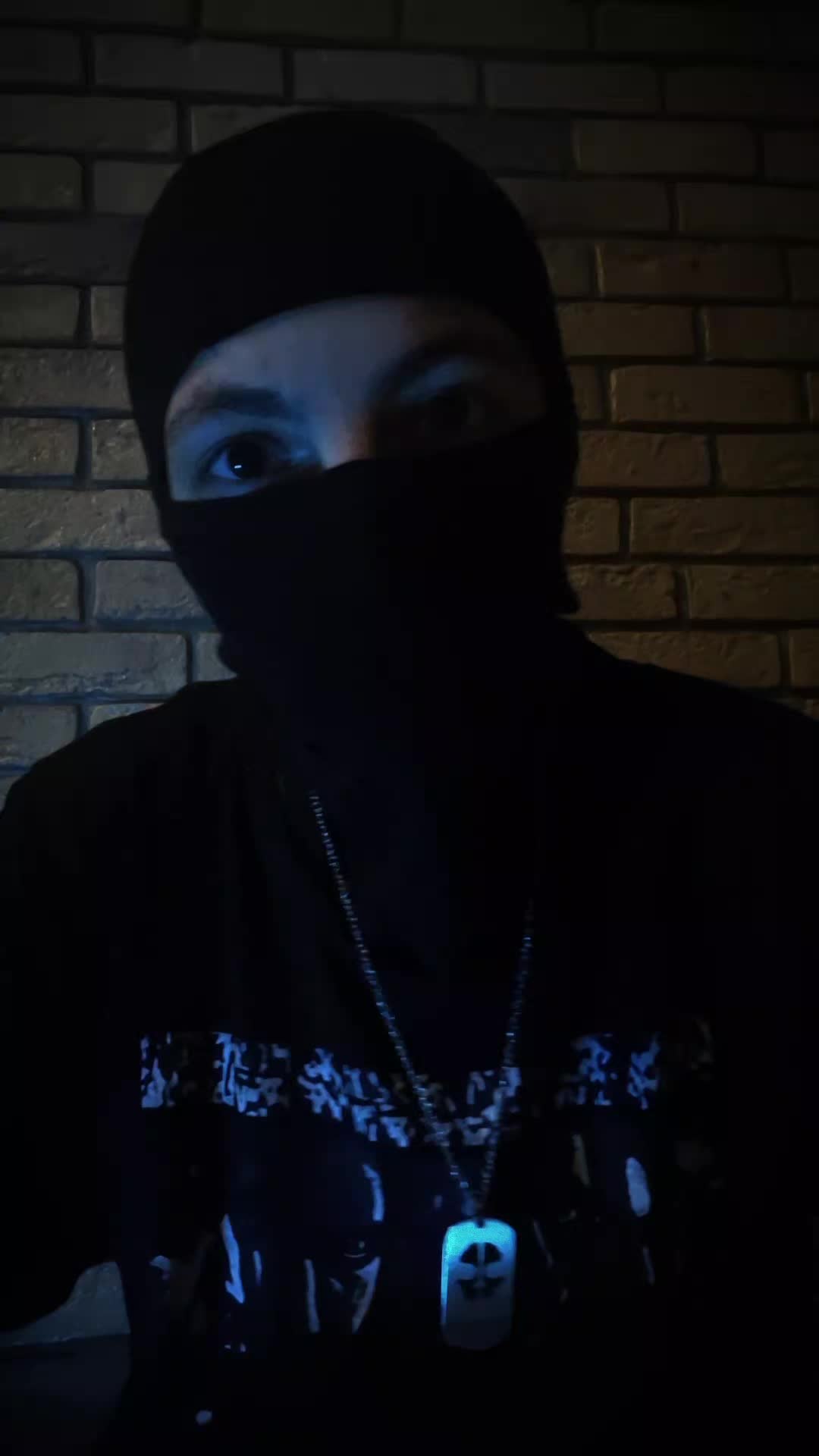 @𝖘𝖍𝖆𝖉𝖔𝖜