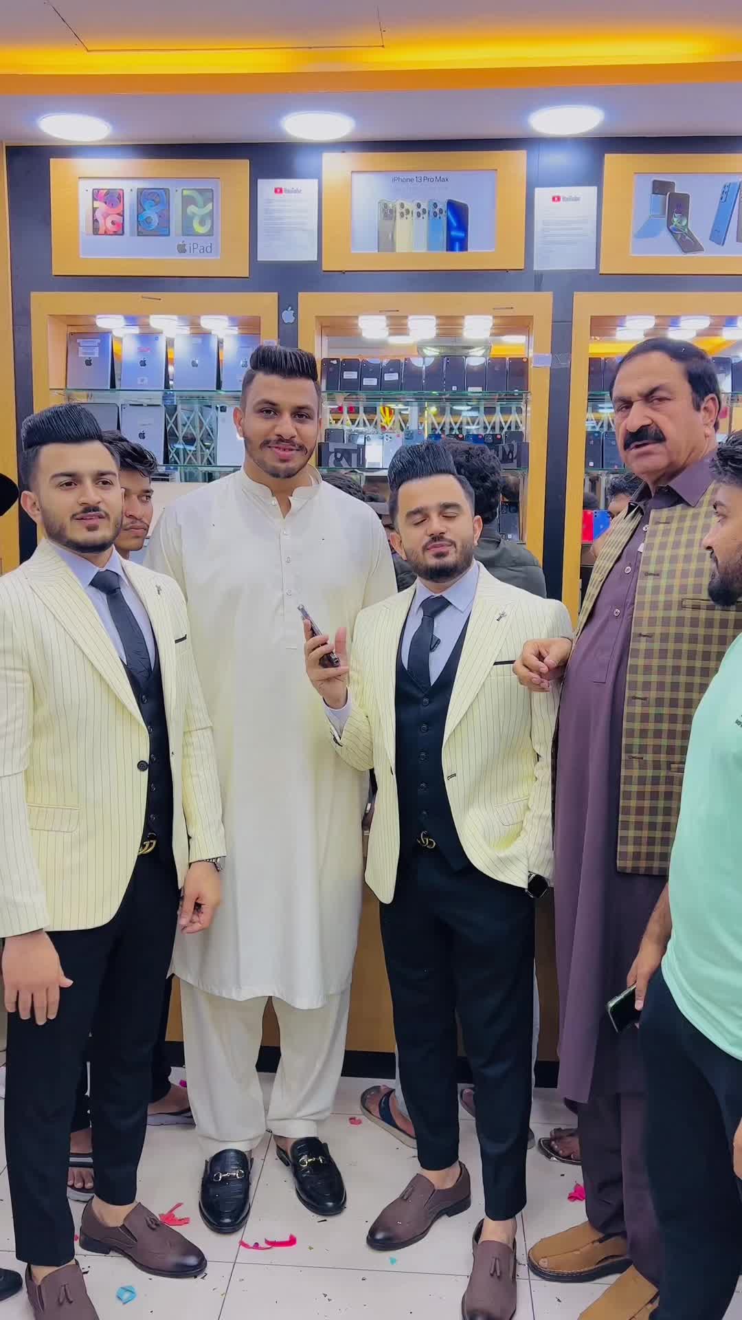 @Vicky Bhatti Star 05