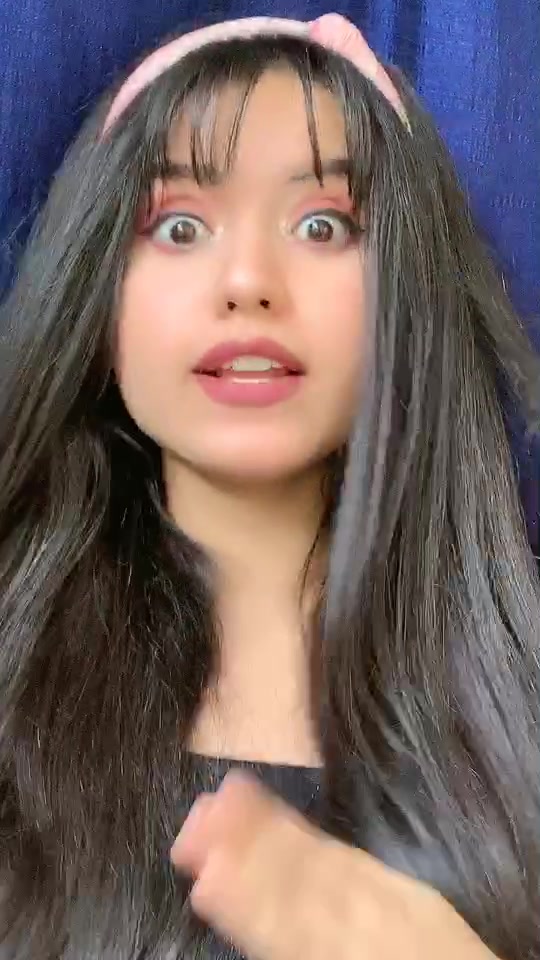 @Monika Sharma💞